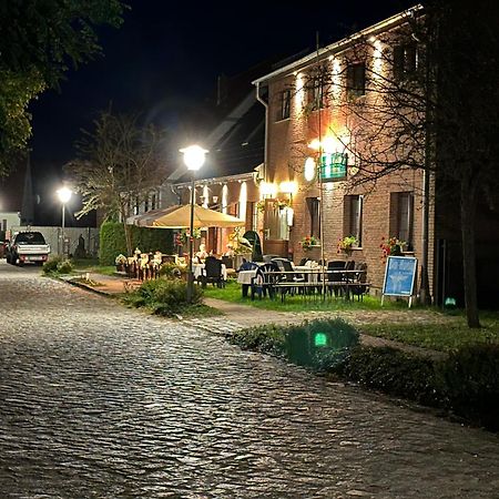 Pension & Gasthof Storchennest Gross Quassow Экстерьер фото
