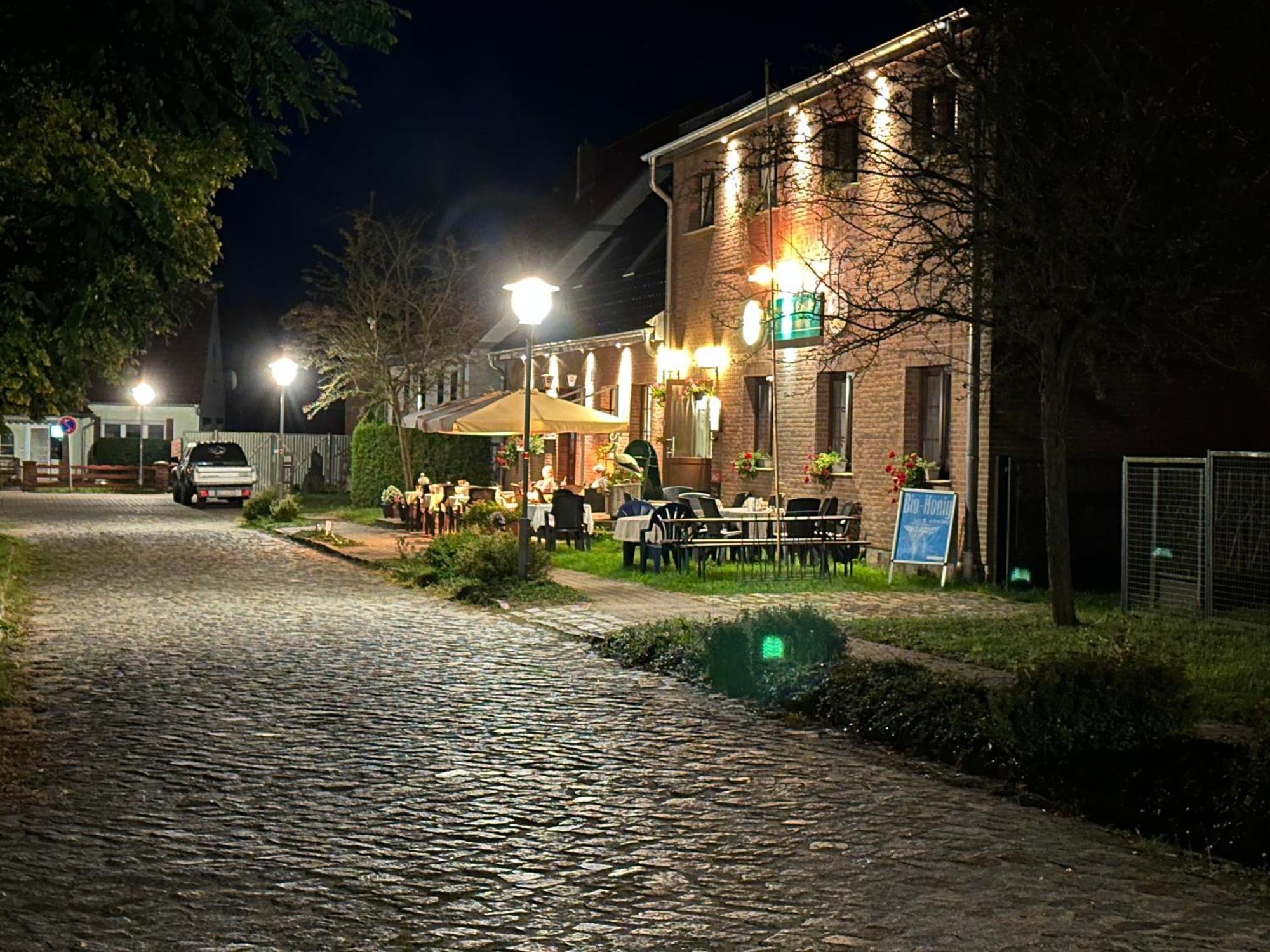Pension & Gasthof Storchennest Gross Quassow Экстерьер фото