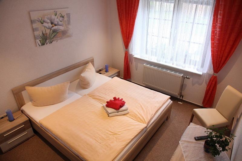 Pension & Gasthof Storchennest Gross Quassow Экстерьер фото